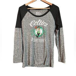 NWT! Boston Celtics NBA graphic tee. Linen blend‎